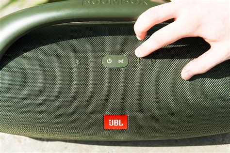 JBL Boombox Review | Digital Trends