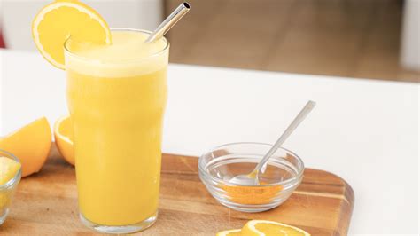 Orange Pineapple Smoothie | Andy's East Coast Kitchen