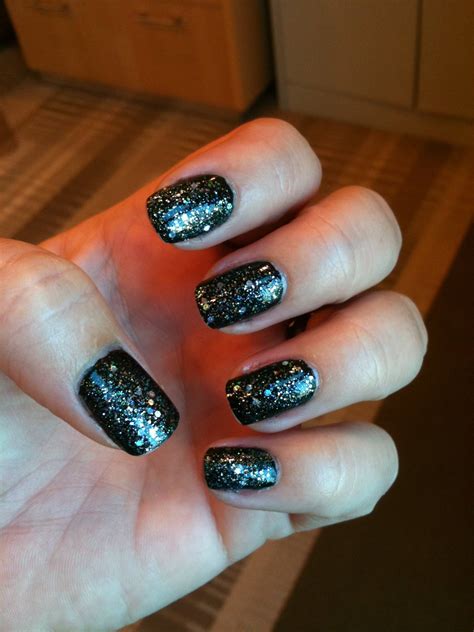 Black with rainbow glitter : RedditLaqueristas