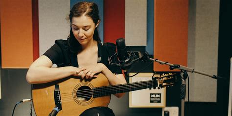 Lisa Hannigan: Watch a stunning live session