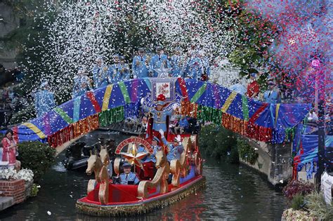 Your guide to Fiesta San Antonio’s parades - Laredo Morning Times