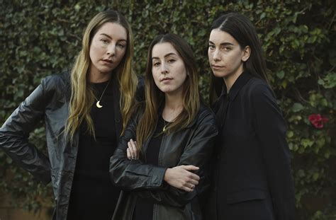 Haim - At The Grammys Sister Trio Haim Makes Rock N Roll History The ...