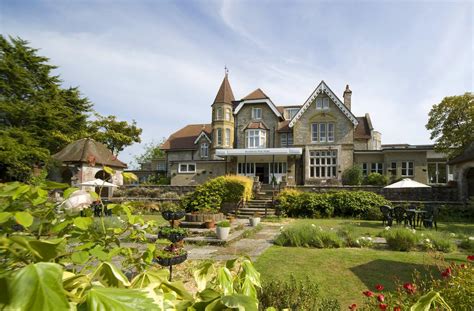 Beginners Guide To Isle of Wight Hotels - Explore the Isle of Wight