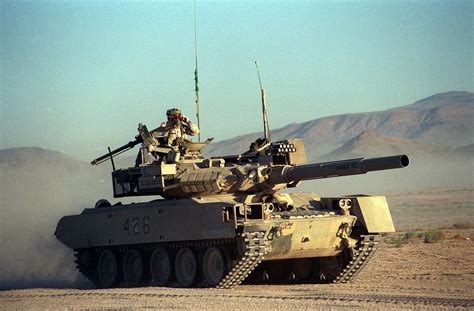 M551 Sheridan with VISMOD disguise as T-80 Sheridan Tank, M109, Tank ...