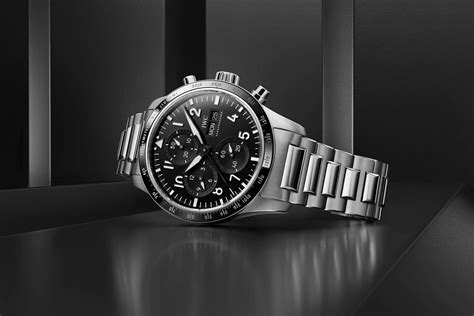 Introducing The New IWC Pilot’s Watch Performance Chronograph 41 AMG and Mercedes-AMG Petronas ...