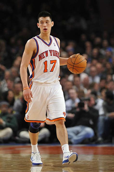 Palo Alto's Jeremy Lin becomes toast of New York