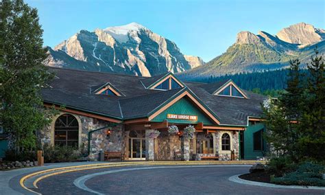 Lake Louise Inn | Lake Louise Hotel in Banff National Park