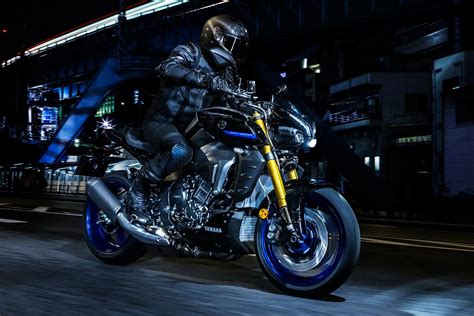 New Yamaha MT-10 SP raises the bar: Latest Ohlins suspension leads ...