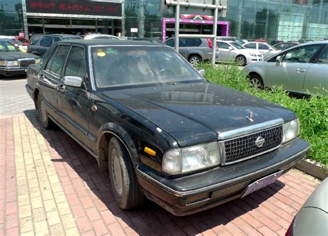 Spotted in China: Nissan Cedric Y31 Brougham VIP - CarNewsChina.com