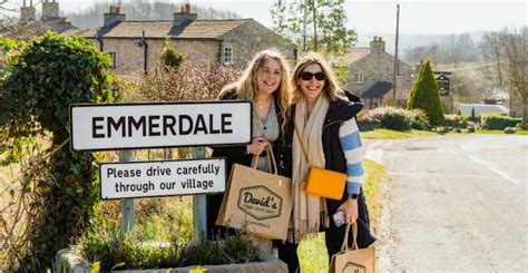 Leeds: Emmerdale Village Set Guided Tour | GetYourGuide