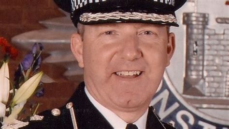 Suffolk Police chief constable on extended sick leave - BBC News