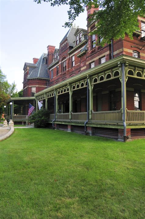 Chicago's Historic Pullman Neighborhood Inches Closer To National Park ...