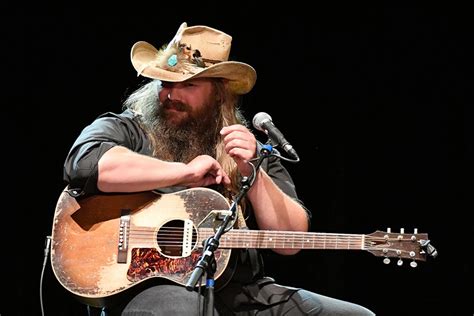 Chris Stapleton to Open Tour Bus for Christmas 4 Kids