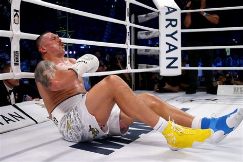 Highlights! Oleksandr Usyk recovers from controversial low blow, scores ...