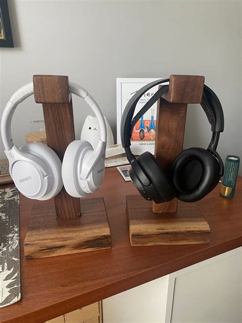 Walnut Headphone Stand - Etsy