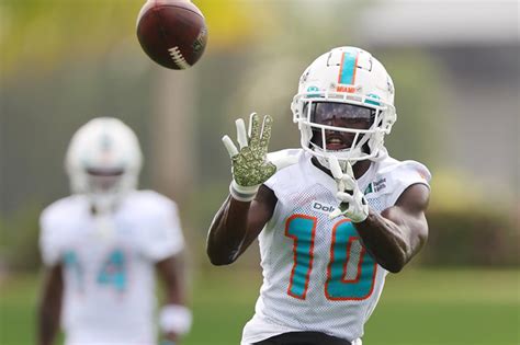 Five Reasons Tyreek Hill Is the Miami Dolphins Best Offseason ...