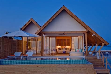 Faarufushi Maldives - Ocean Suite with Pool | Moodhu.com