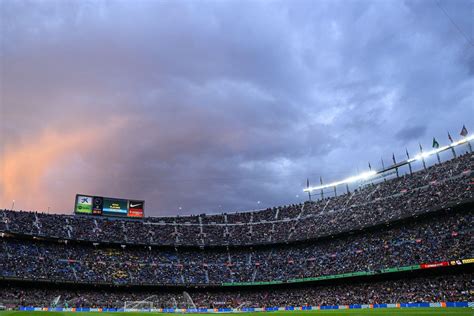 la liga stadiums: Three football stadiums with the most seating ...