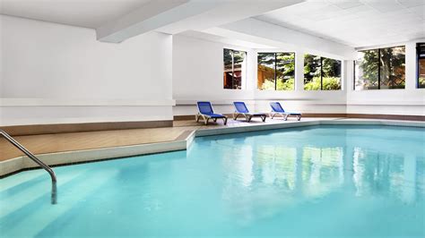 Fitness Centre and Pool | Sheraton Parkway Toronto North Hotel & Suites