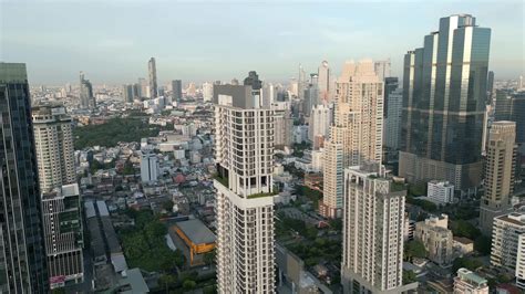 Downtown Bangkok, Thailand 47018123 Stock Video at Vecteezy