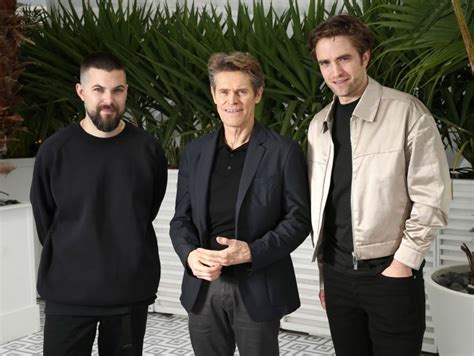 The Lighthouse Ignites Cannes, Along With Pattinson & Dafoe Oscar Talk ...