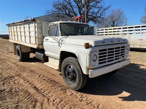 1973 Ford F-600 Grain Truck - Gavel Roads Online Auctions