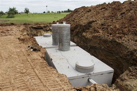 How Much Does a Septic Tank System Cost? (2023)