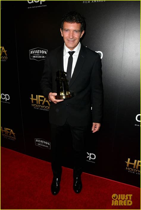 Photo: dakota johnson step dad antonio banderas hollywood film awards 25 | Photo 4381675 | Just ...