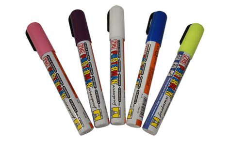 Waterproof Markers for Black Dry-Erase Boards | eSigns