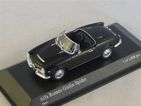 Alfa Romeo Giulia Spider 1962 noir 1/43 minichamps sur la boutique Toys shopping [voiture ...