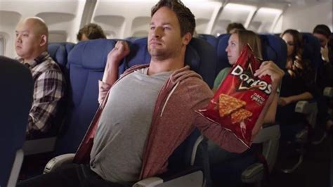 Doritos Super Bowl 2015 TV Commercial, 'Middle Seat' - iSpot.tv