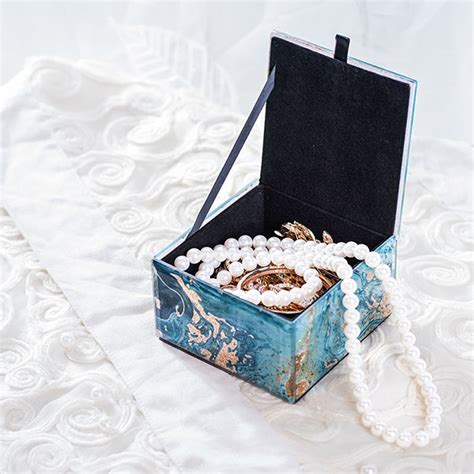 Blue Marble Jewelry Box - ApolloBox