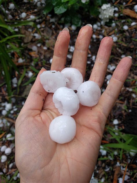 These massive hailstones that just fell in Australia are totally real – Science Metro