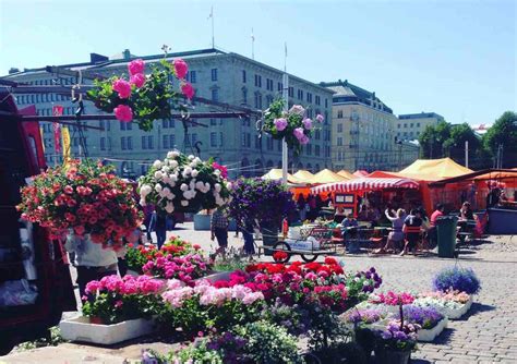 Helsinki Market Square and Hall Helsinki - Discovering Finland