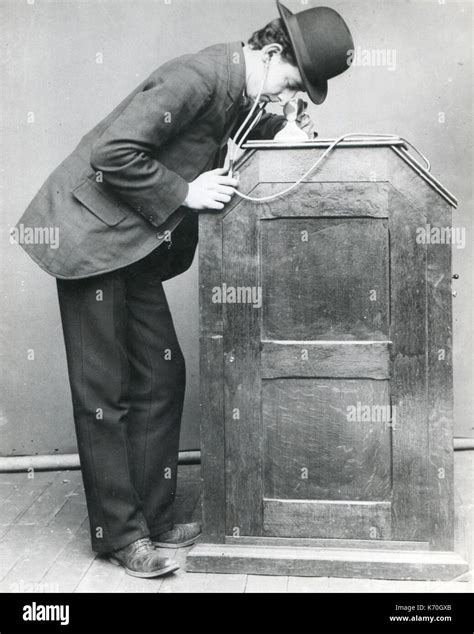 Kinetoscope Thomas Edison