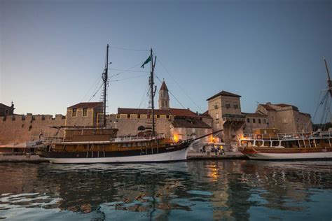 Unesco World Heritage Site - TROGIR OLD TOWN - Croatia Gems