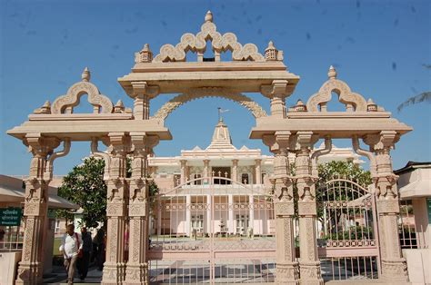 Aadalaj, Ahmedabad Trimandir Photo by Dayaram Jansari, Bhuj KUtch and here is some sweet ...