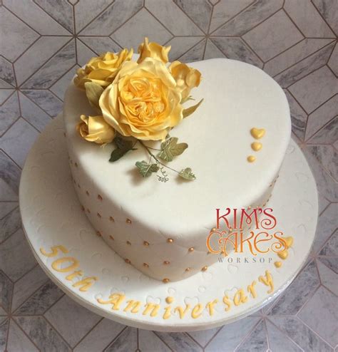 Golden wedding heart shaped cake | Cake, Heart shaped cakes, Valentine ...