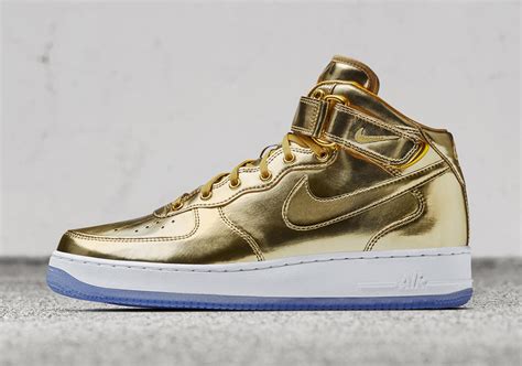 NIKEiD Metallic Gold Olympic Options | SneakerNews.com