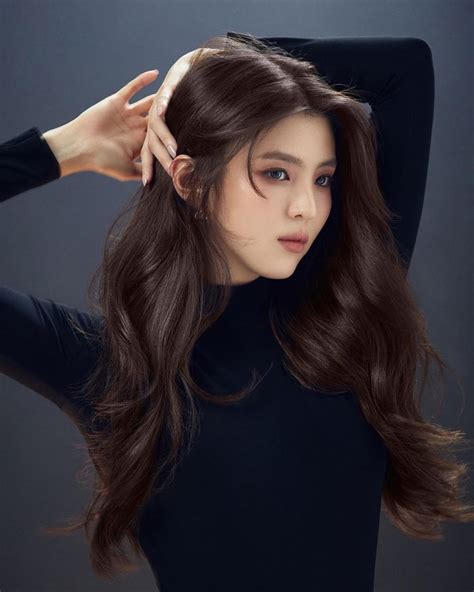 Han So Hee Photoshoot : Here's A List Of All Of The Idols Netizens Claim ITZY's ... : She has ...