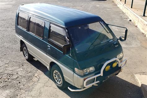 1993 Mitsubishi Delica Star Wagon 4WD 5-Speed for sale on BaT Auctions - sold for $10,000 on ...