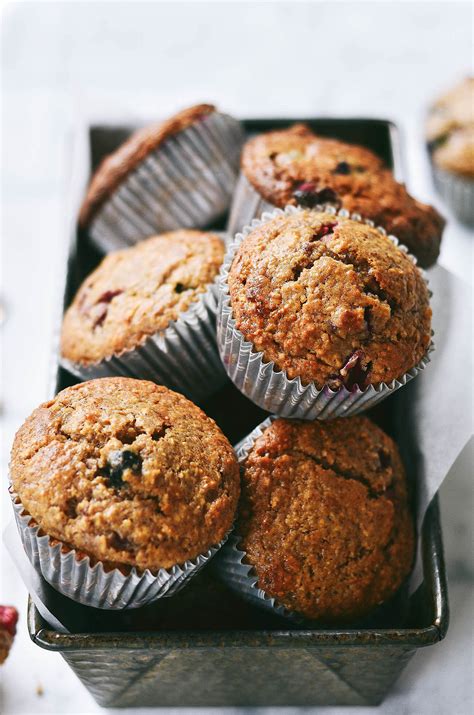 5 Min Flourless Blender Berry Muffins - Paleo Gluten Free