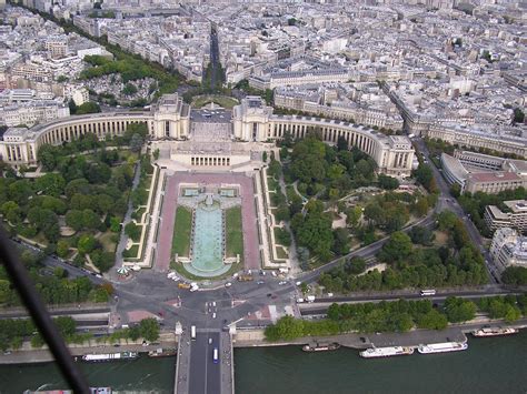 The Palais de Chaillot and the Gardens of the Trocadéro from the Eiffel ...