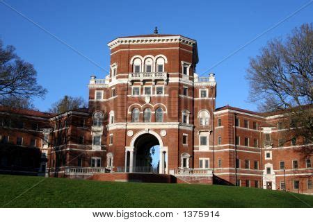 Oregon State Campus Dorms Stock Photo & Stock Images | Bigstock