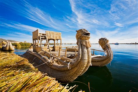 Reed Boat In Lake Titicaca Peru Stock Photo - Download Image Now - iStock