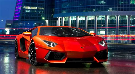 View Amazing Car Wallpaper 4K Pictures