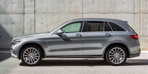 Mercedes GLB vs GLC: A Tough Decision - Motorborne