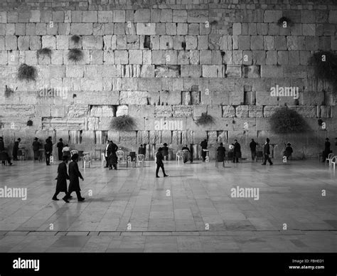 Wailing wall night Black and White Stock Photos & Images - Alamy