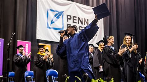 Quintavious Johnson Performs at 2018 Penn Foster Graduation - YouTube