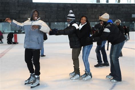 Officials unveil $74M Prospect Park ice skating rinks – New York Daily News